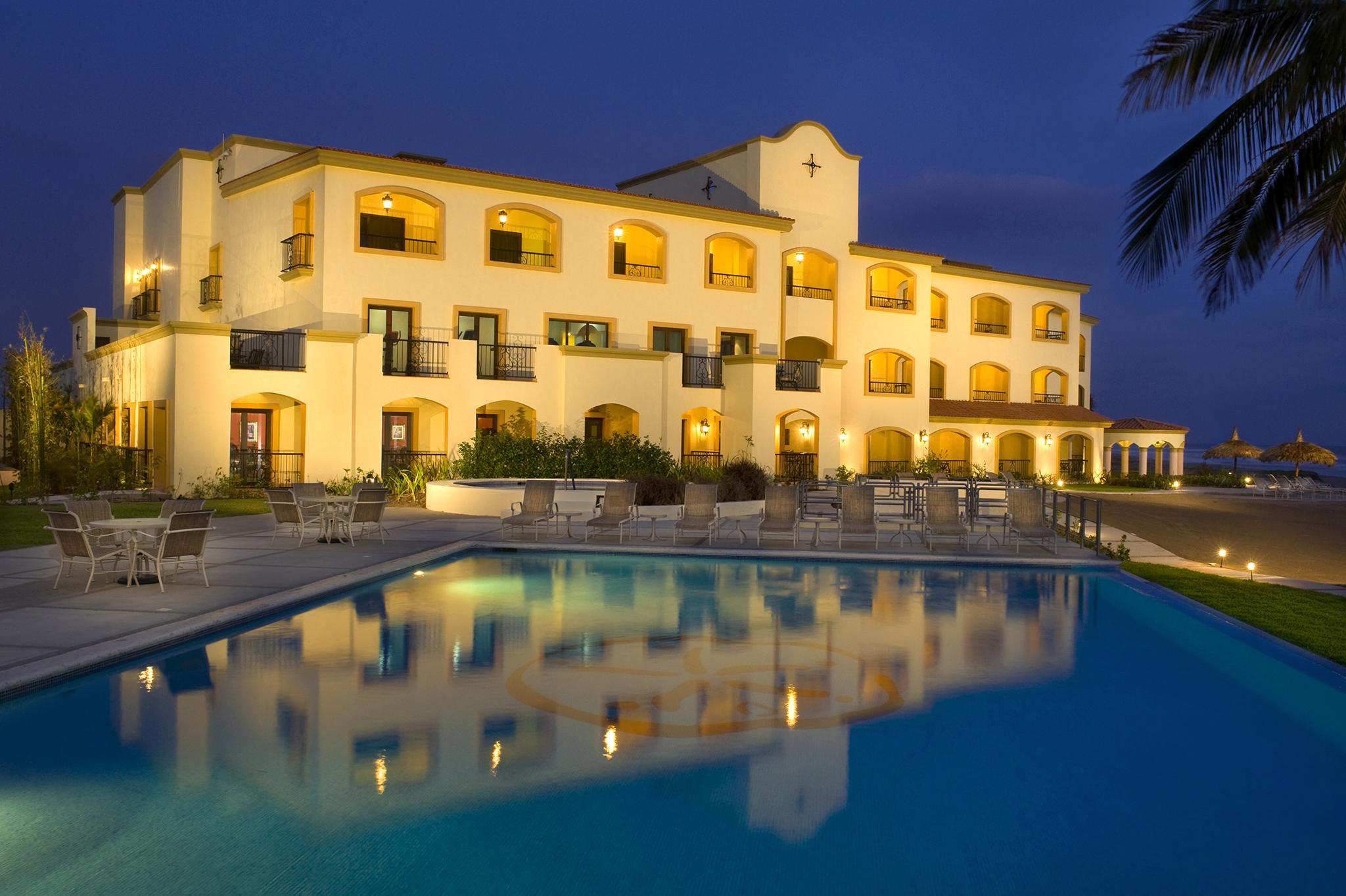 Las Villas Hotel & Golf By Estrella Del Mar Масатлан Екстериор снимка